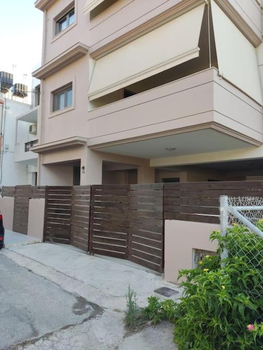 Modern Apartment Near Airport, Port & Beach Nea Alikarnassos Kültér fotó